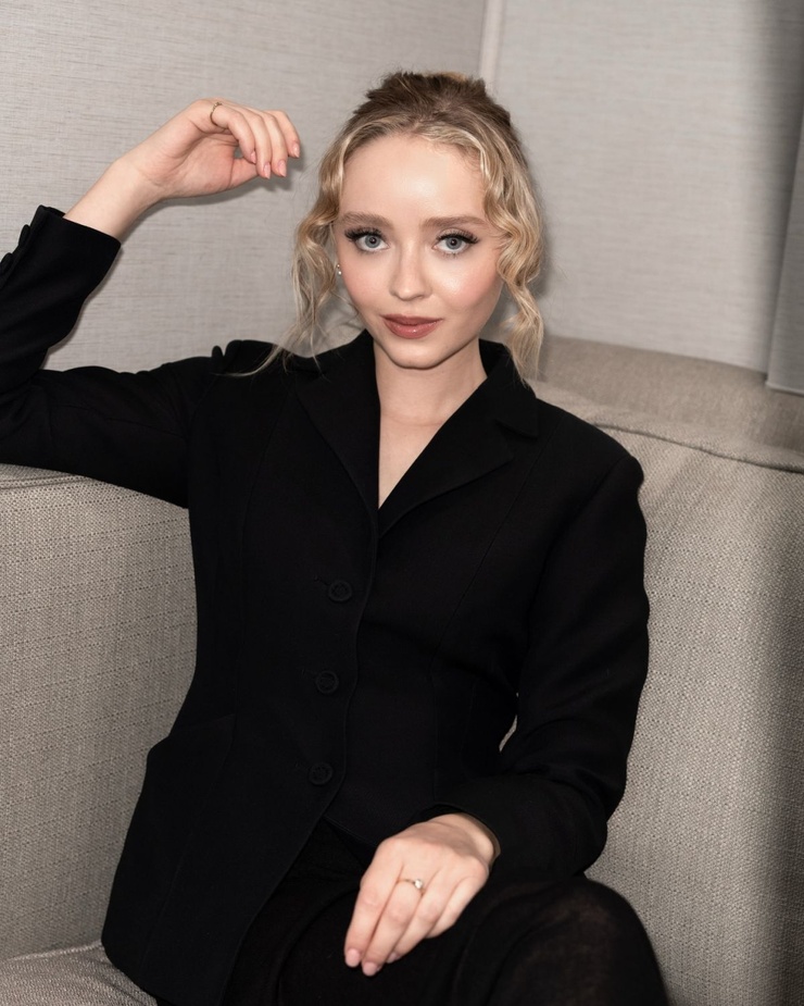 Madeleine Arthur Madeleine Arthur