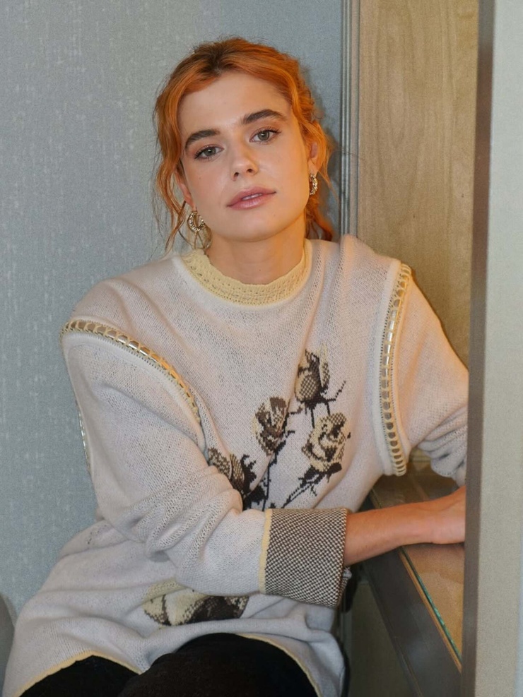 Alison Oliver