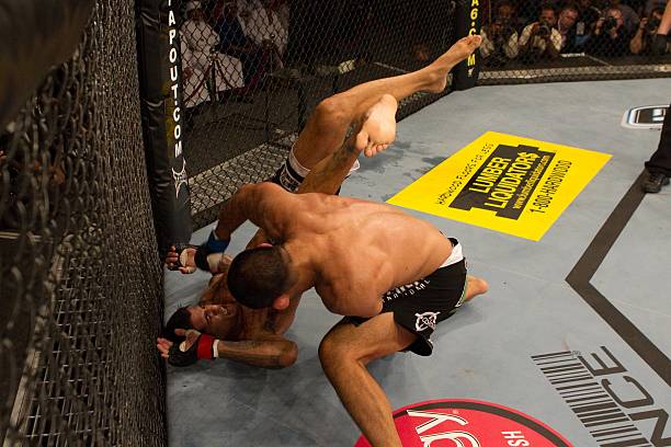 Mark Munoz