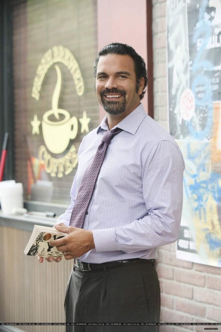 Picture of Ricardo Chavira