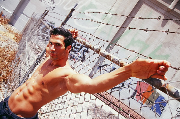Dror Okavi