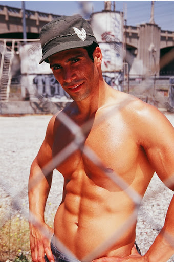 Dror Okavi