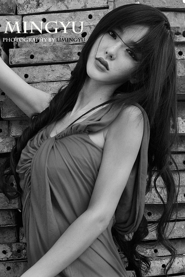 Li Ying Zhi Li Ying Zhi