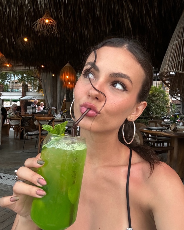 Victoria Justice Victoria Justice