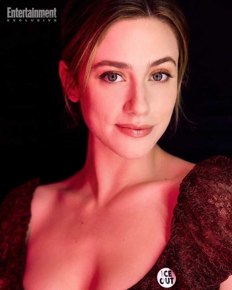 Lili Reinhart