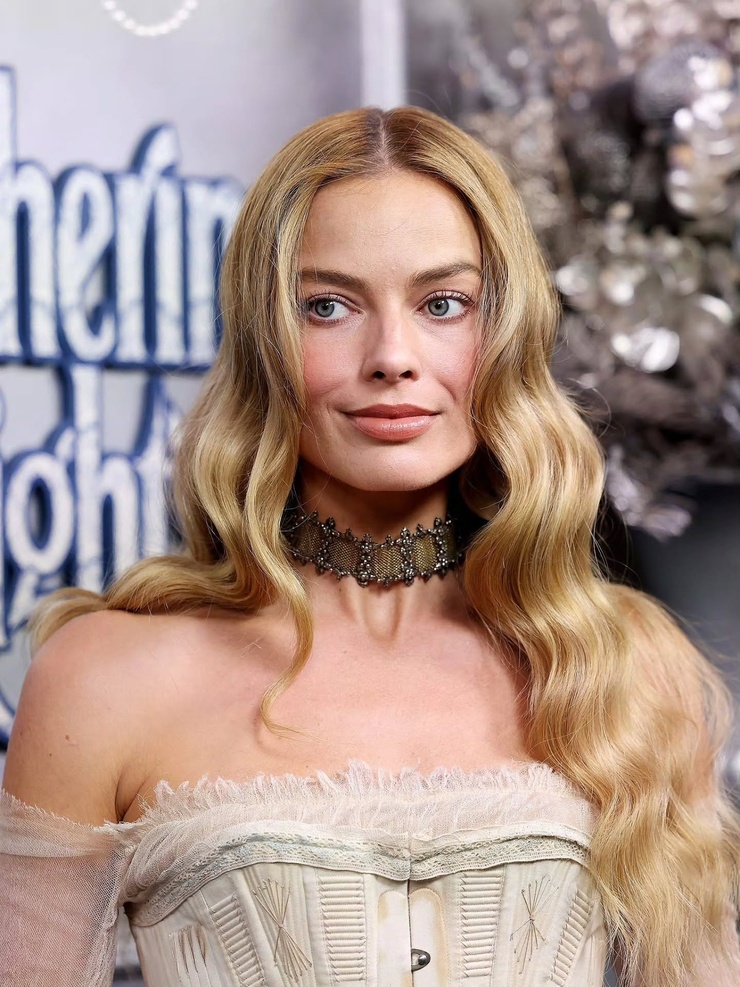 Margot Robbie