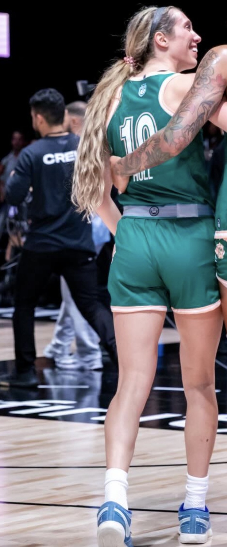 Lexie Hull