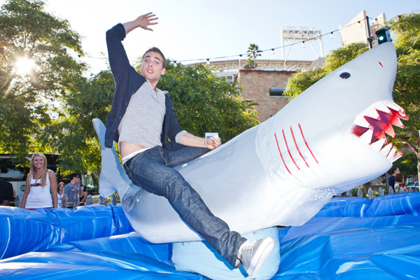 Dustin Milligan Dustin Milligan