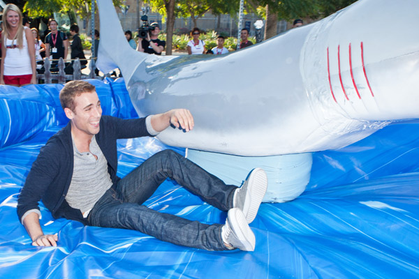 Dustin Milligan Dustin Milligan