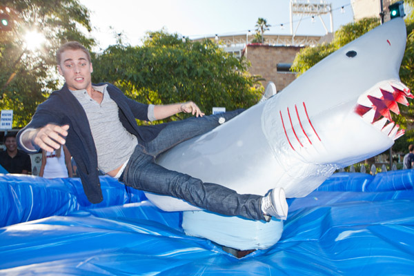 Dustin Milligan Dustin Milligan