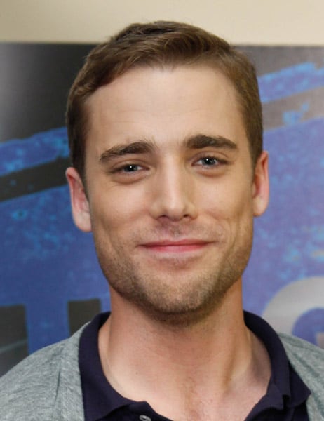 Picture of Dustin Milligan