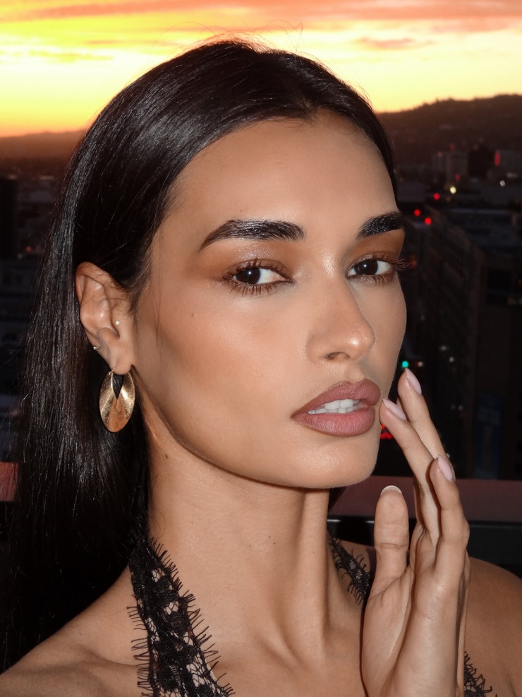 Gizele Oliveira Gizele Oliveira