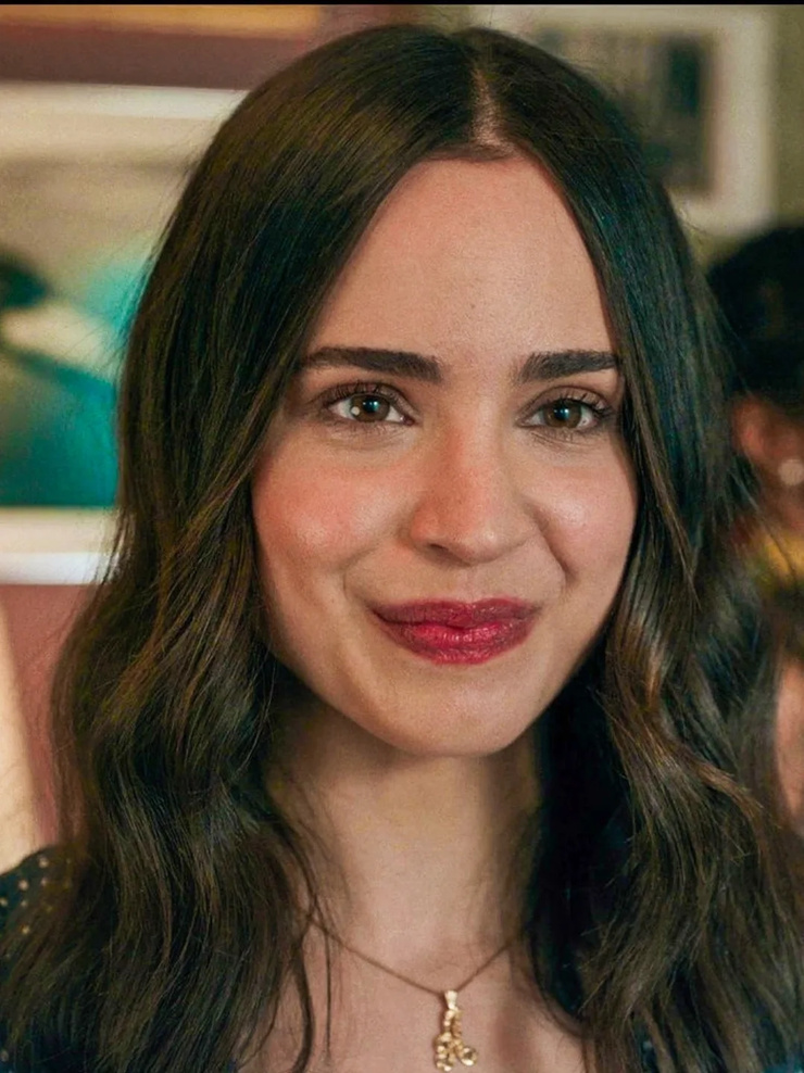Sofia Carson