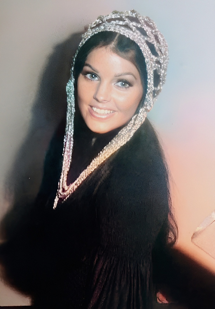 Priscilla Presley