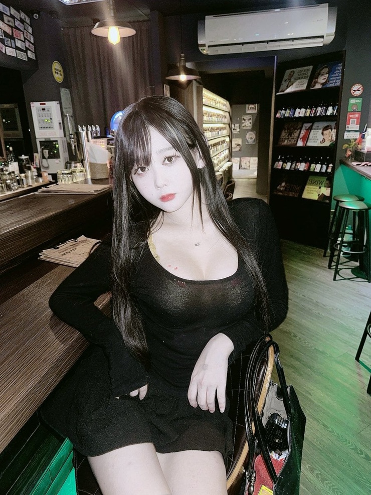 Zia Kwon