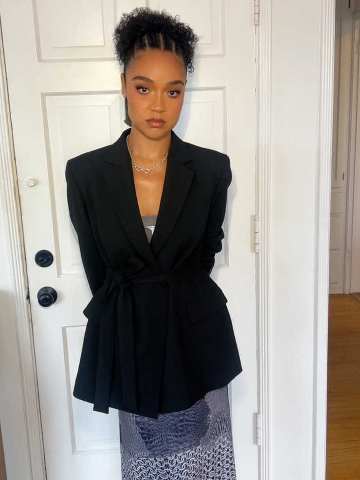 Aisha Dee