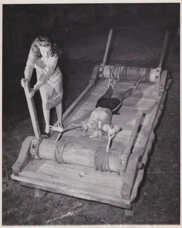 Lois Collier