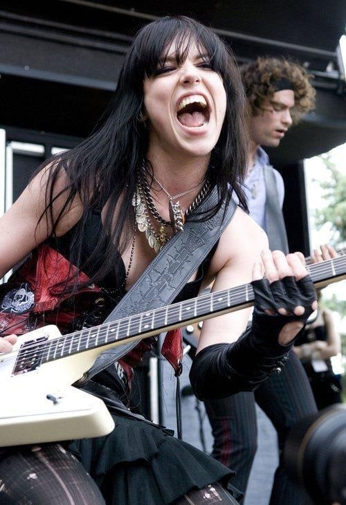 Picture of Lzzy Hale