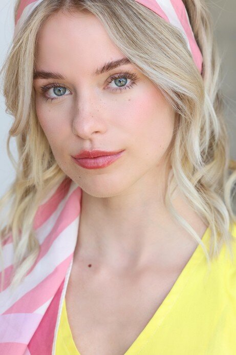 Elle Chapman