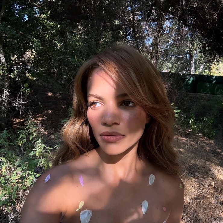 Leslie Grace