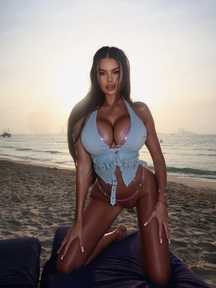 Justyna Gradek Justyna Gradek