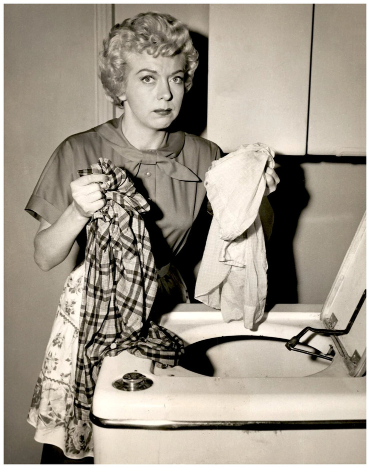 Pamela Britton