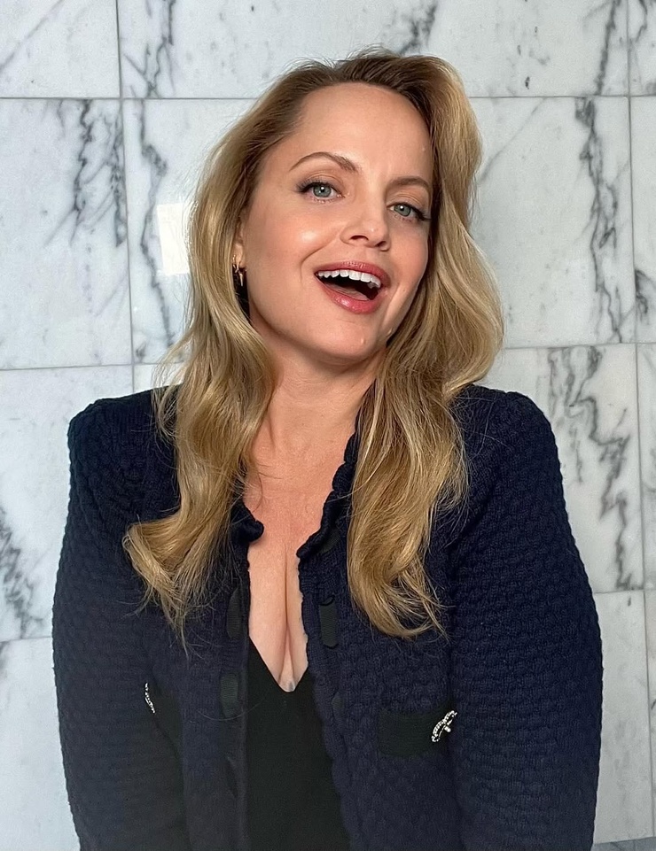 Mena Suvari