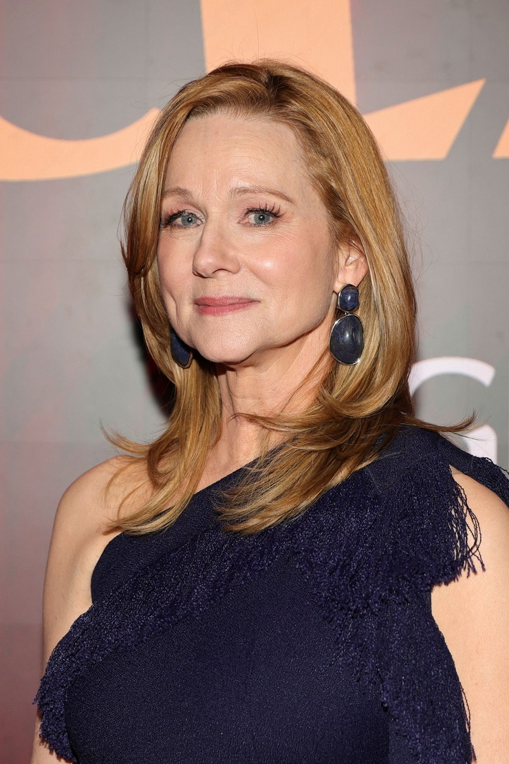 Laura Linney