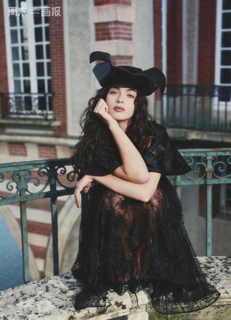 Deva Cassel