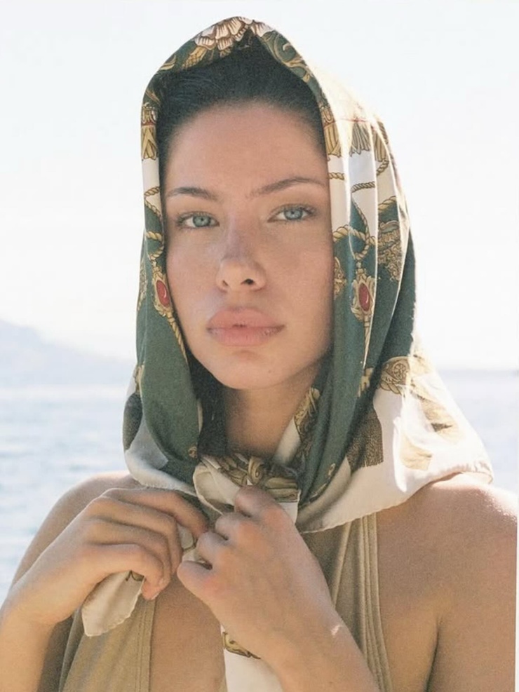 Isabel Kashi Isabel Kashi