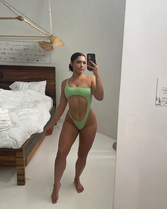 Bella Ramos (I)