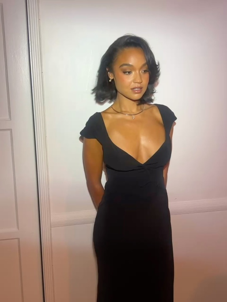 Aisha Dee