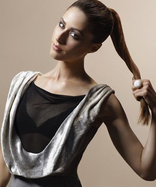 Amanda Crew