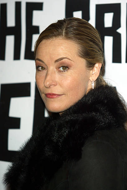 Amanda Donohoe