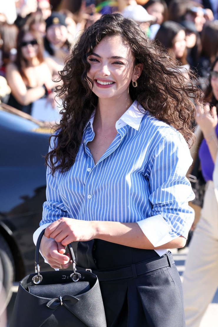 Deva Cassel