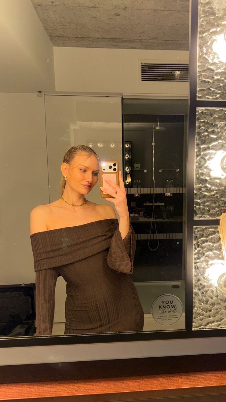 Carolin Niemczyk Carolin Niemczyk