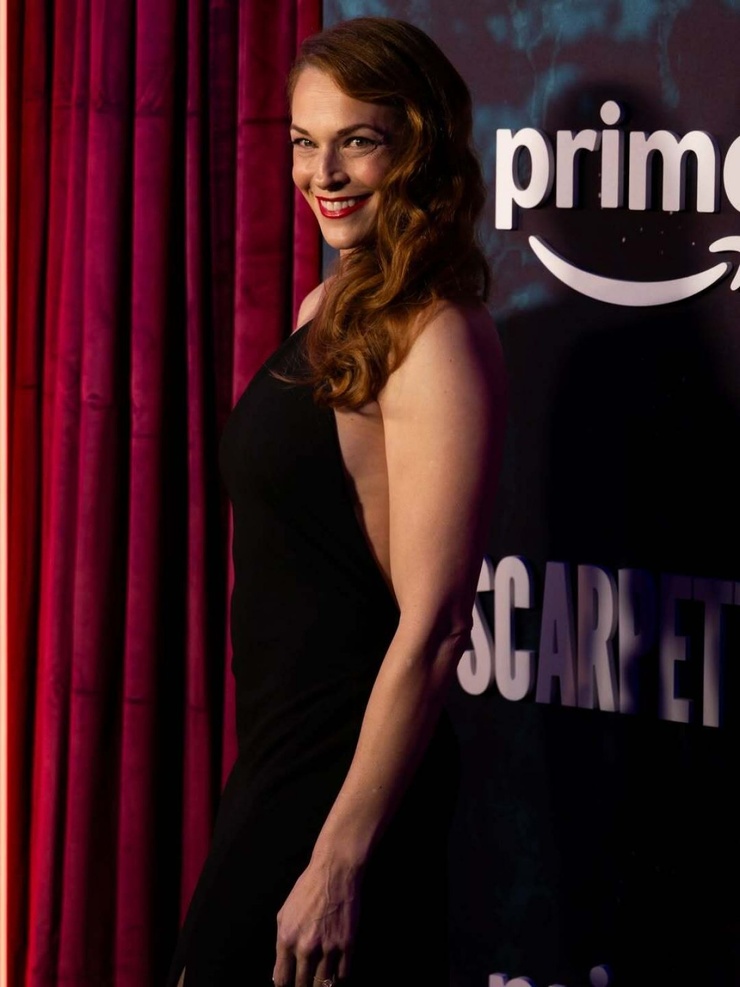 Amanda Righetti