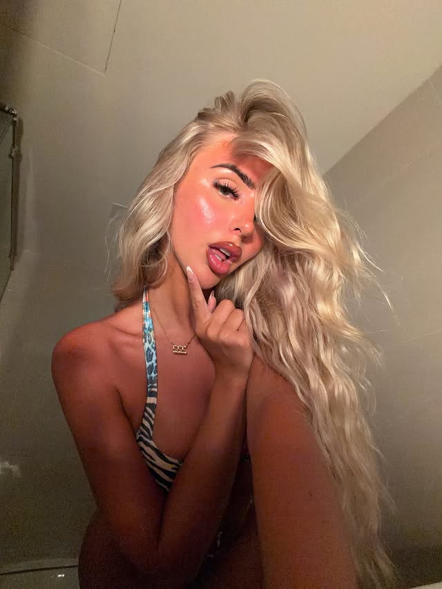 Ellie Coldwell