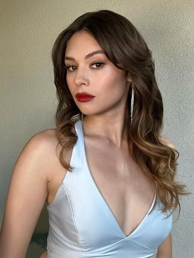 Nicole Amber Maines