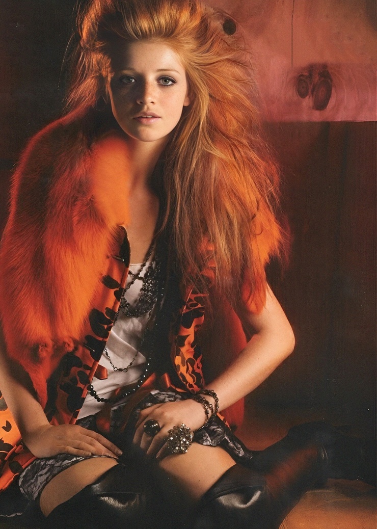 Cintia Dicker Cintia Dicker