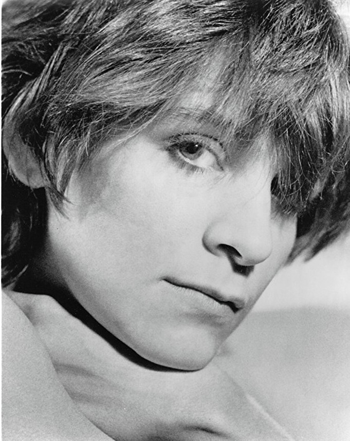 Amanda Plummer