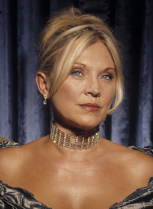 Amanda Redman