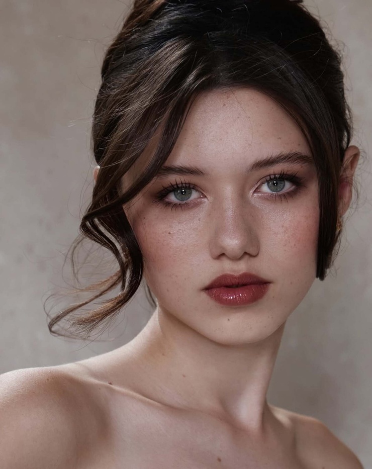 Violet McGraw