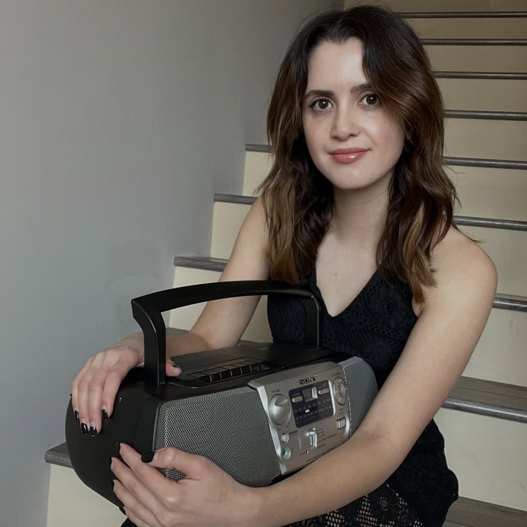 Laura Marano
