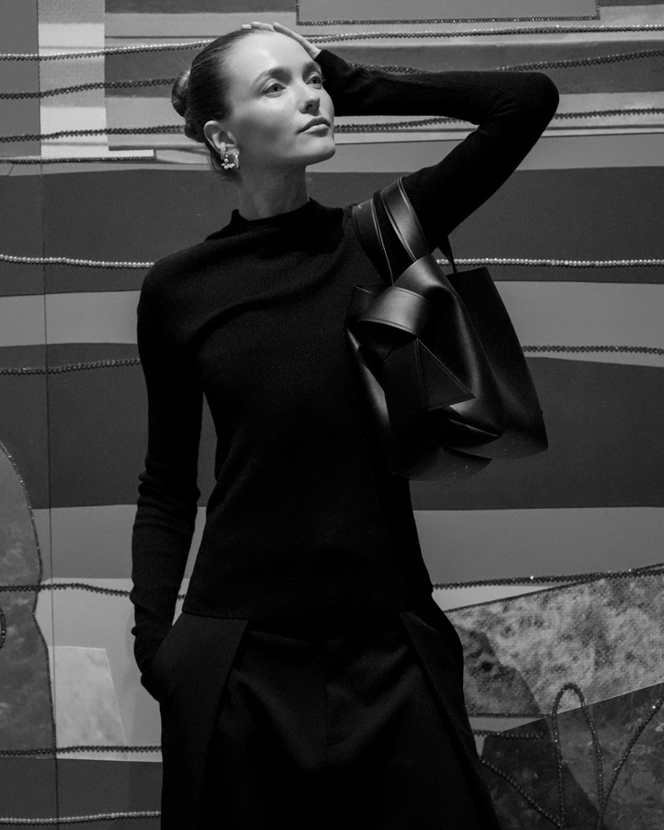 Vlada Roslyakova