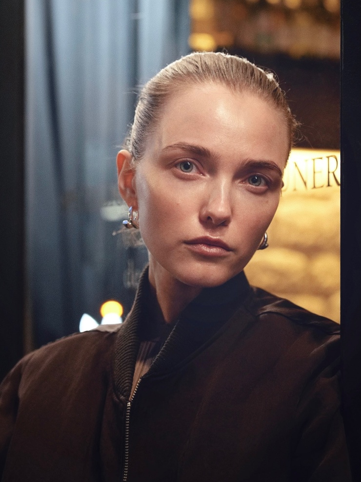 Vlada Roslyakova