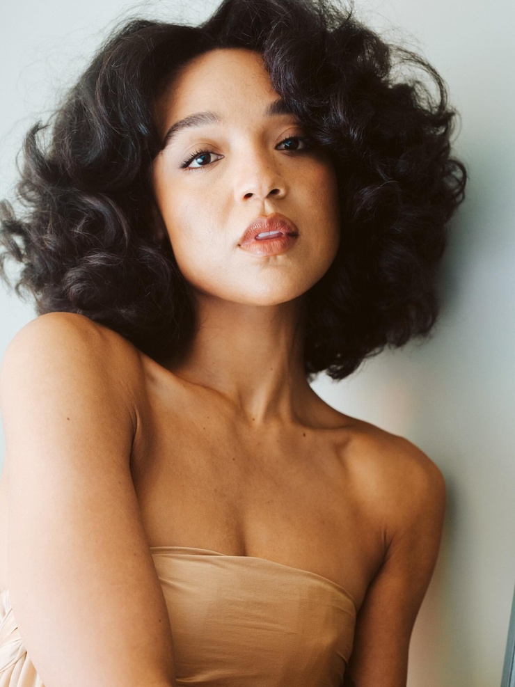 Aisha Dee