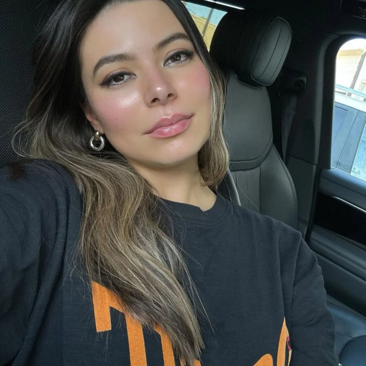 Miranda Cosgrove Miranda Cosgrove