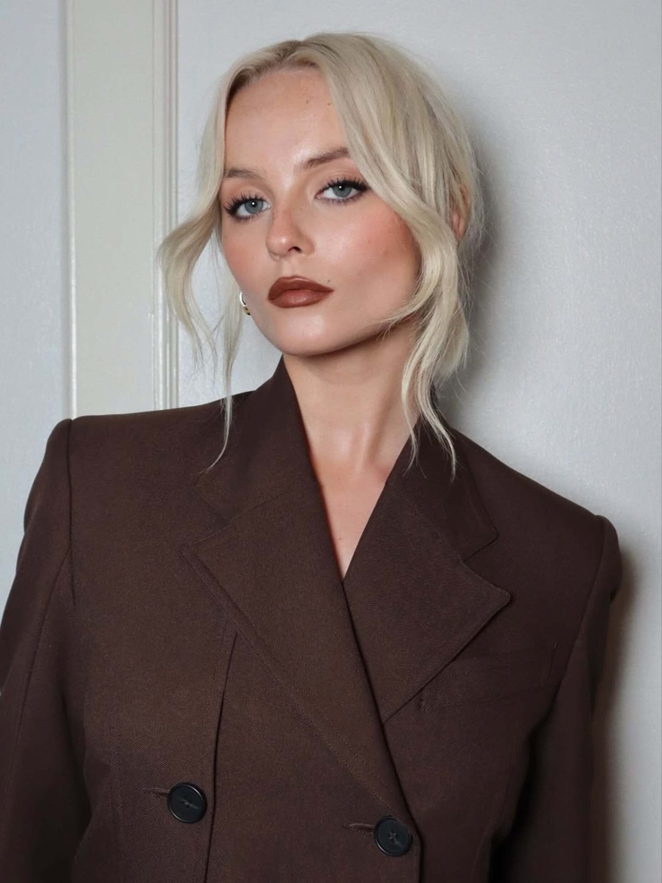 Millie Gibson Millie Gibson
