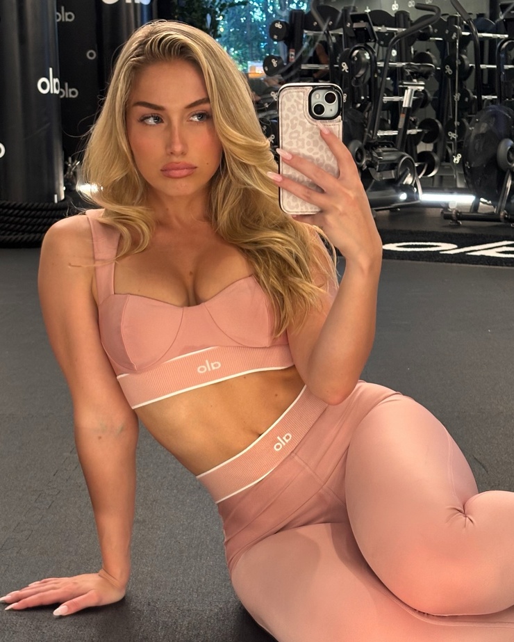 Heloise Hut